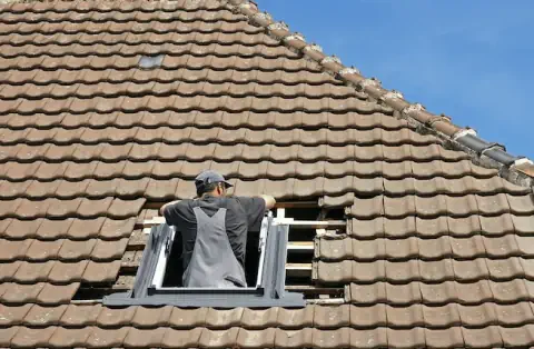 Pose de velux - Escaudœuvres